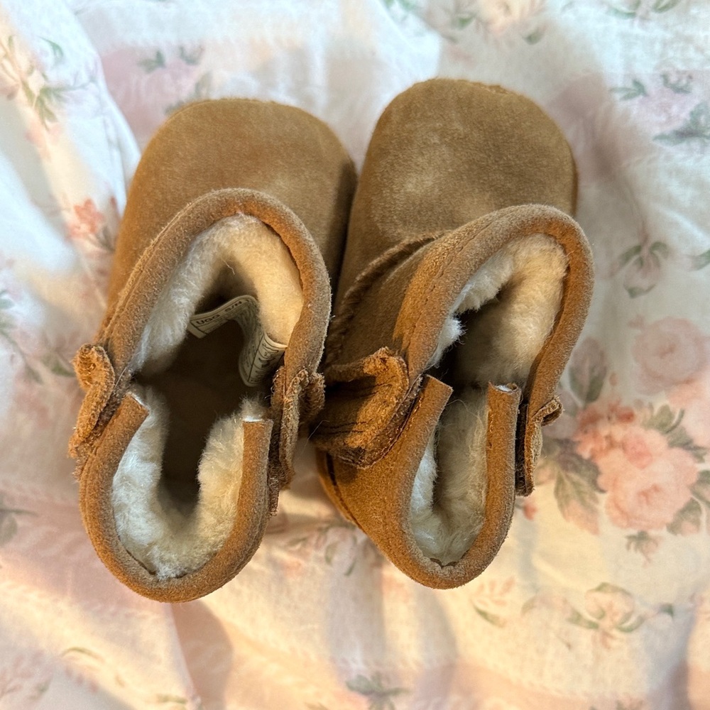 UGG Tan Kids Slippers